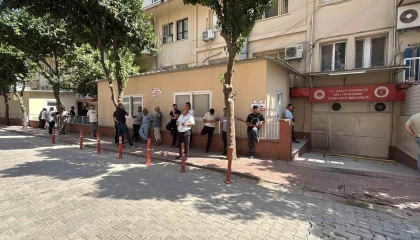 Adanada eski eşi tarafından katledilen kadının cenazesi adli tıptan alındı