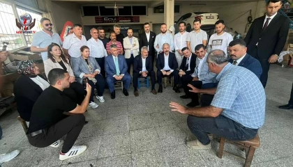 AK TEŞKİLAT DÖRTYOL’DA ESNAFI DİNLEDİ