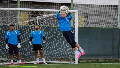 Alanyaspor, Göztepe maçı hazırlıklarına başladı