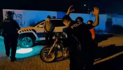 Antakyada asayiş uygulamasında aranan 14 şahıs yakalandı