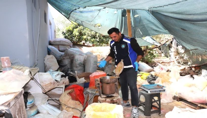 Antalyada merdiven altı işletmeye denetim: Yarım ton keçiboynuzuna el konuldu