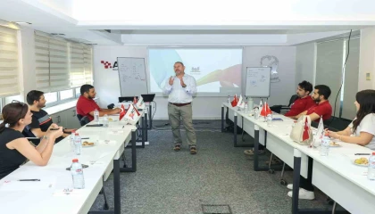 AOSB Akademide yöneticilik ve sürdürülebilir büyüme eğitimi