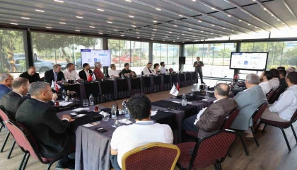 AOSBde sanayicilere Azerbaycanda yatırım fırsatları anlatıldı