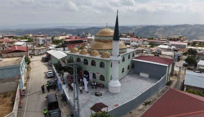 Asrın felaketinin ardından Hatayda inşa edilen 135inci cami ibadete açıldı