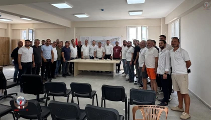 AYAKKABICILAR SEKTÖRÜNÜN SORUNLARI MASAYA YATIRILDI