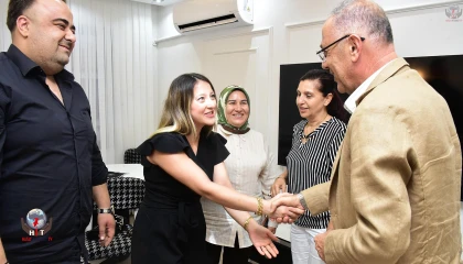 BAŞKAN YAPAR’DAN MESTÇİ AİLESİNE HAYIRLI OLSUN ZİYARETİ