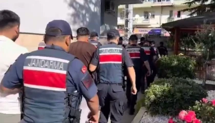 Burdur merkezli 566 milyon TLlik bahis operasyonu: 11 şüpheli gözaltına alındı 3 şüpheli aranıyor