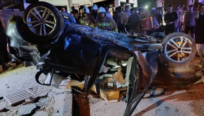 Defnede takla atan otomobilin sürücüsü yaralandı