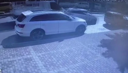 Direksiyon eğitimi alan kursiyerin ani freni kazayı beraberinde getirdi