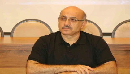 Eğitim-Bir-Sen Adanada Mustafa Sarıgeçili adaylığını açıkladı