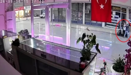 Hiç tanımadığı adamı bıçakla yaraladı, polisi görünce ‘Game Over diyerek teslim oldu