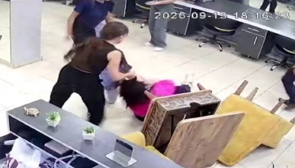 Kahramanmaraşta saç kesimini beğenmeyen müşterinin akrabaları kadın kuaförü darp etti