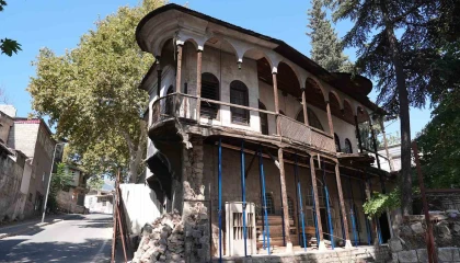 Kahramanmaraşta Tarihi Çiftaslan Konağının restorasyonuna başladı