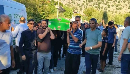 Kazada hayatını kaybeden liseli, son yolculuğuna uğurlandı
