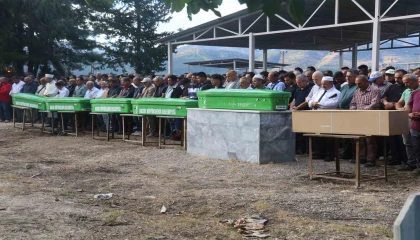Kazada ölen 7 kişiye duygu dolu veda