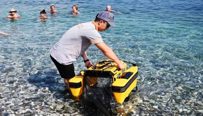Kemer koylarında Çöp Kapar ile temizlik çalışmaları başladı