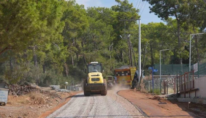 Keşefli Mahallesinde 2 kilometrelik yol asfaltla buluştu
