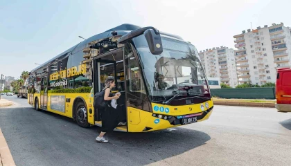 Mersinde elektrikli otobüs dönemi: Vatandaşlardan tam not