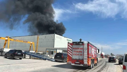Mersinde fabrika yangını