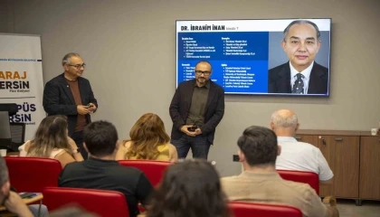 Mersinde iş dünyası dijital liderliği konuştu
