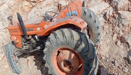 Mersinde traktörler çarpıştı: 1 ölü, 2 yaralı