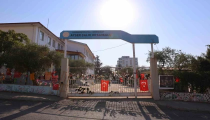 Okul saldırısının gerçekleştiği Ayser Çalık Ortaokulu yeni eğitim öğretim yılında sessiz kaldı