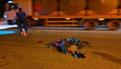 Osmaniyede motosiklet ile hafif ticari araç çarpıştı: 1 ölü