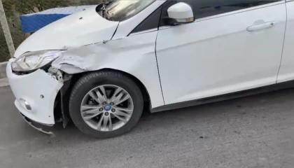 Osmaniyede motosiklet ile otomobil çarpıştı: 1 yaralı