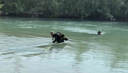 Tarsusta Berdan Irmağında kaybolan 17 yaşındaki gencin cansız bedeni bulundu