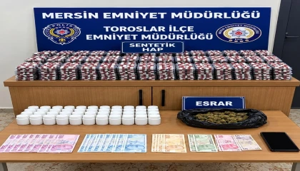 Uyuşturucu taciri binlerce sentetik hap ve esrarla yakalandı