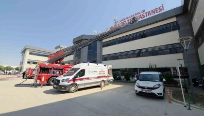 Yardım çağrılarının yükseldiği tatbikat gerçeğini aratmadı