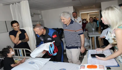 11 astronot Akdeniz Üniversitesinde çocuklar ve gençlerle buluştu