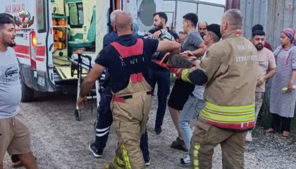 Antakyada motosiklet kazasında 3 kişi yaralandı