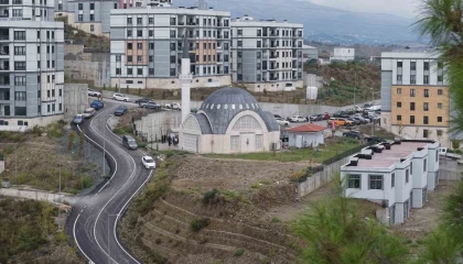 Hatayda depremin ardından inşa edilen 136ncı cami ibadete açıldı