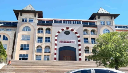 Kahramanmaraştaki okul saldırısı davasında anne ve babanın tutukluluğuna devam