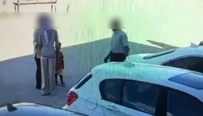 Kendisinden 45 yaş küçük kadınla evlenmek isteyen yaşlı adam, akrabasının kurduğu evlilik oyununa düştü