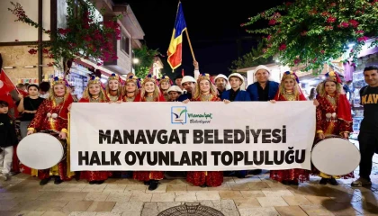 Manavgatta 10. Uluslararası Halk Dansları Festivali başladı