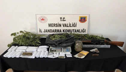 Mersinde uyuşturucu operasyonlarında 4 şüpheli tutuklandı