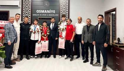 Osmaniyeli sporcular memleketlerinde coşkuyla karşılandı