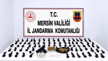 Paket paket satışa hazır uyuşturucu ele geçirildi