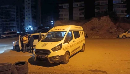 Sevgilisinin eski eşi geldi, pencereden çıkmaya çalışırken 3üncü kattan düşerek hayatını kaybetti