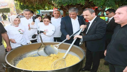 Yüreğir Belediyesi standı lezzet festivalinde doldu taştı