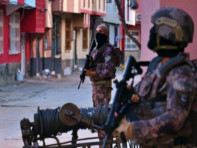 Hatay'da Eş Zamanlı Terör Operasyonu 17 Tutuklu