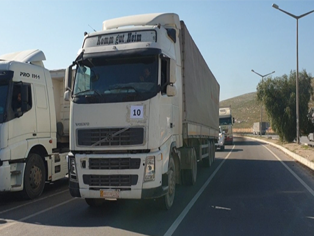 BM’den İdlib’e 81 Tır İnsani Yardım Gönderildi