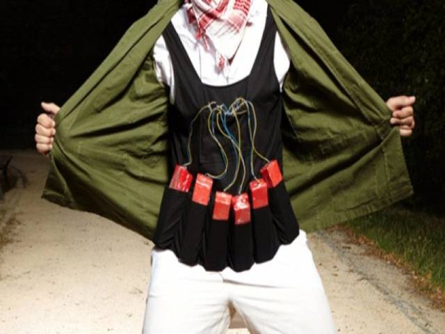 Afrin'de İki Kadın Canlı Bomba Etkisiz Hale Getirildi