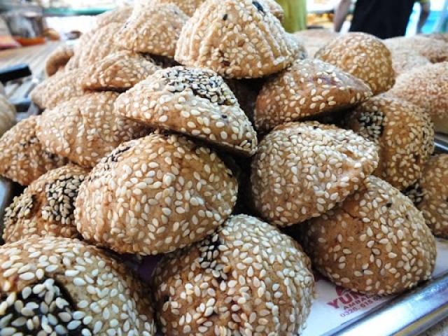 Hatayın yöresel lezzeti kömbe, tadıyla beğeni topluyor