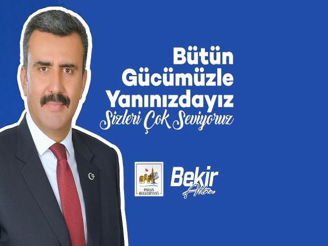 Başkan Altan öğrencilerin yanında 