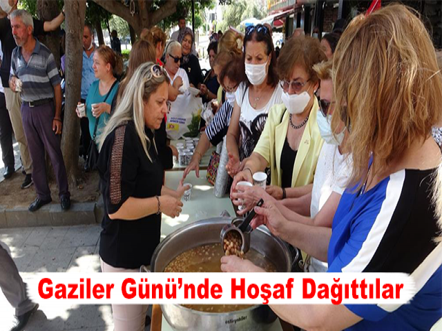 Gaziler Günü’nde Hoşaf Dağıttılar