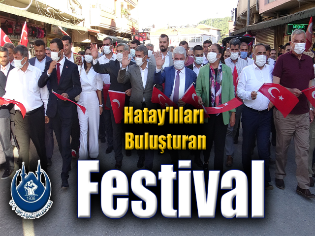 Hatay'lılar Yayladağı Çilek Festivalinde Buluştu